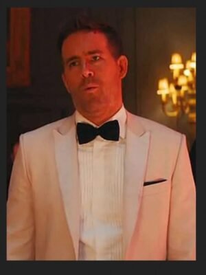 Alternative view of Red Notice Ryan Reynolds White Blazer